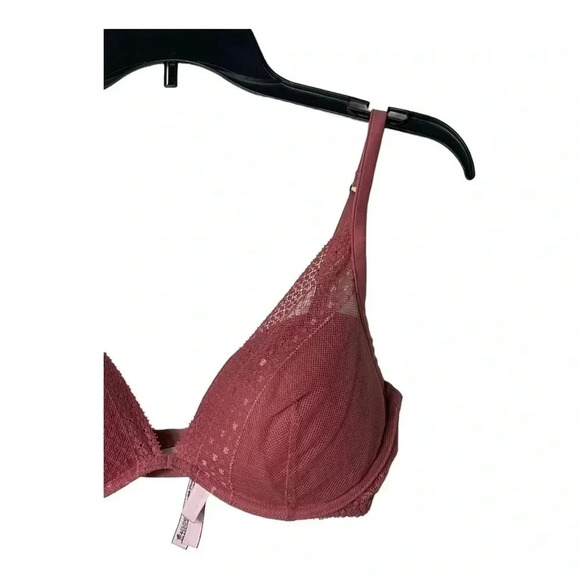 1304. INCREDIBLE BY VICTORIA’S SECRET PLUNGE LIGHTLY‎ PADDED BRA LACE BLUSH PINK - Picture 2 of 7